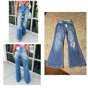 Petra 153 Flare 7/27 SUPER CUTE JEANS!